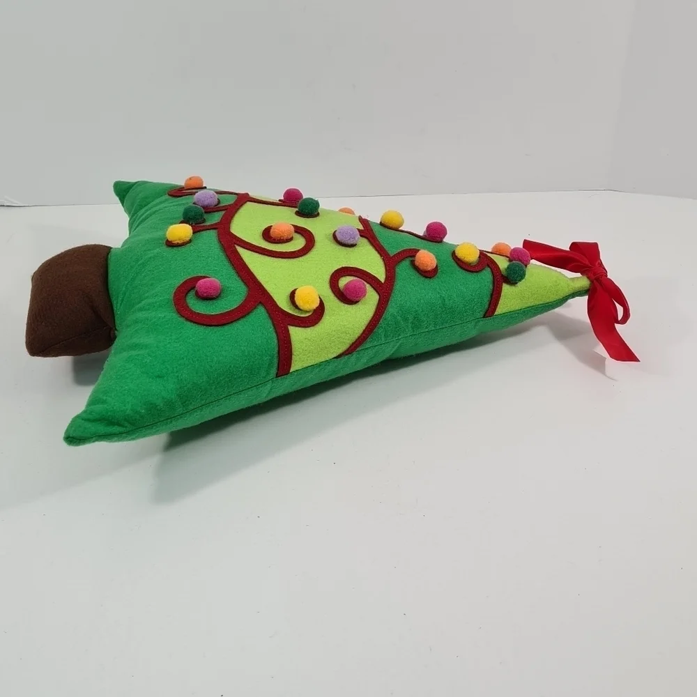 Felt Christmas Tree Accent Pillow